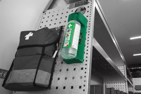 Produkter inom säkerhet såsom stöldskydd, larm och brandsläckare till din transportbil